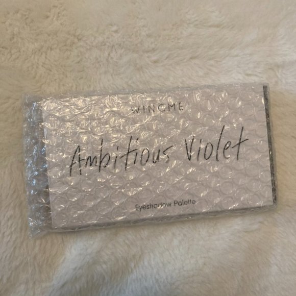 Ambitious Violet Eyeshadow Palette - Picture 2 of 3